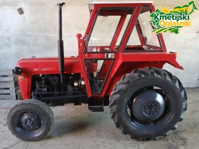 Traktor IMT 539